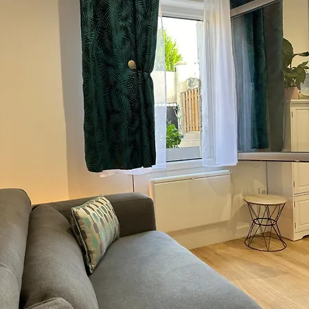 Avec Terrasse Et Entree Independantes A 25 Min De Paris *